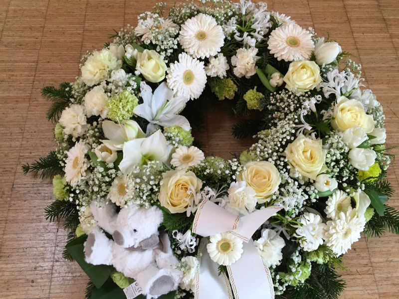 Couronne réalisée par un fleuriste de la maison Aubry